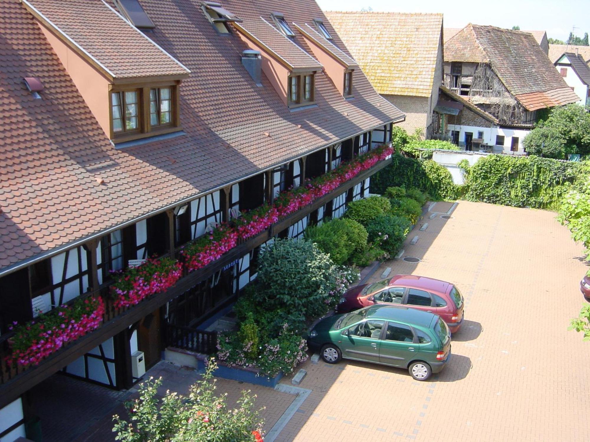 Hotel Restaurant Père Benoît Entzheim